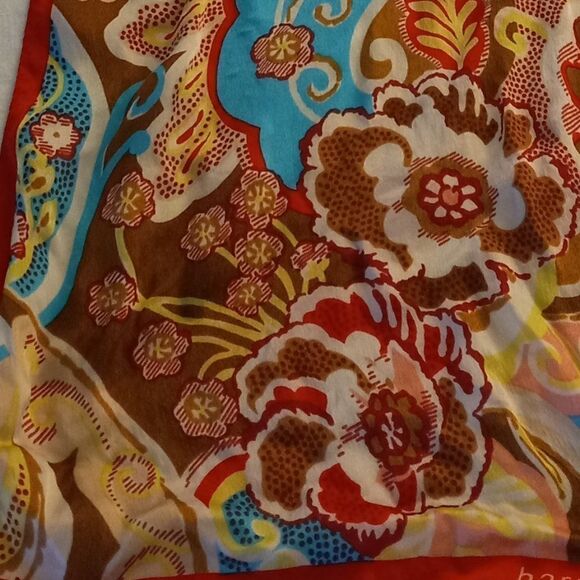Vintage Harve' Benard Floral design with red border Scarf - Picture 5 of 5